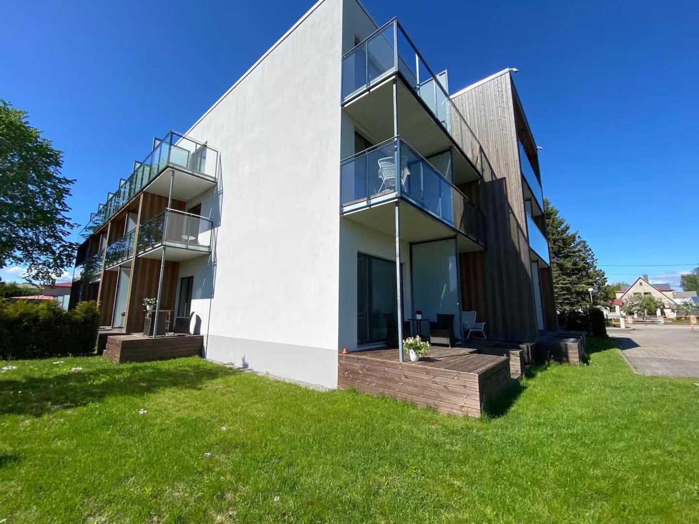 Lovely Aisa Apartment | 2 Terraces Pärnu Exterior photo